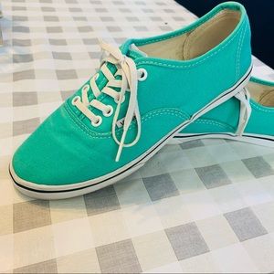 Vans Unisex Classic Green Lace Up Sneaker Shoes